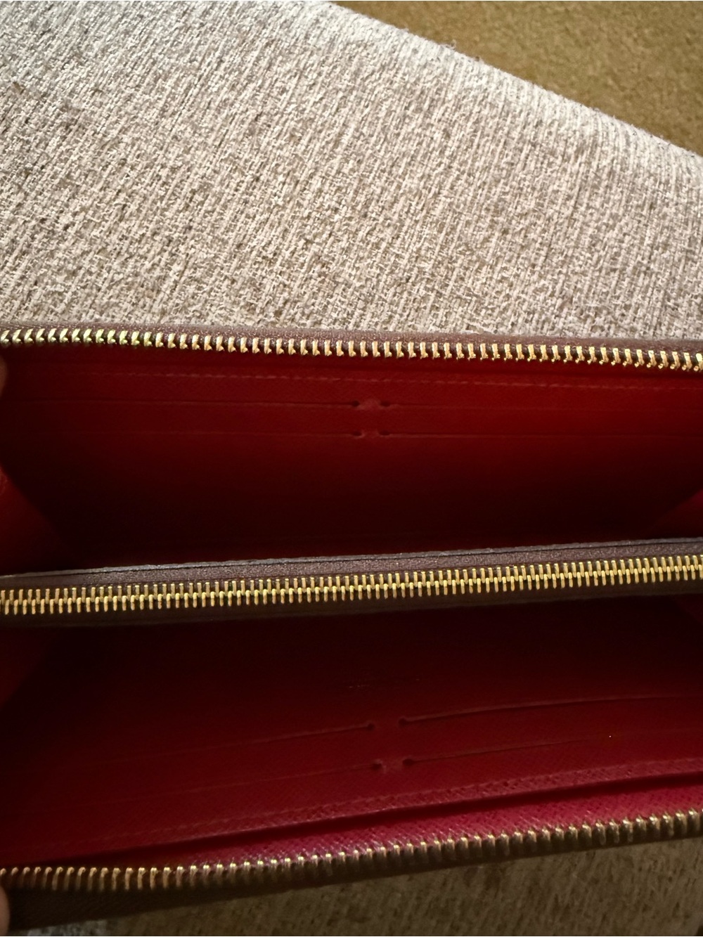 Louis Vuitton Speedy 35 Damier
Ebene Brown Monogram Handbag with Wallet. - Picture 12 of 16